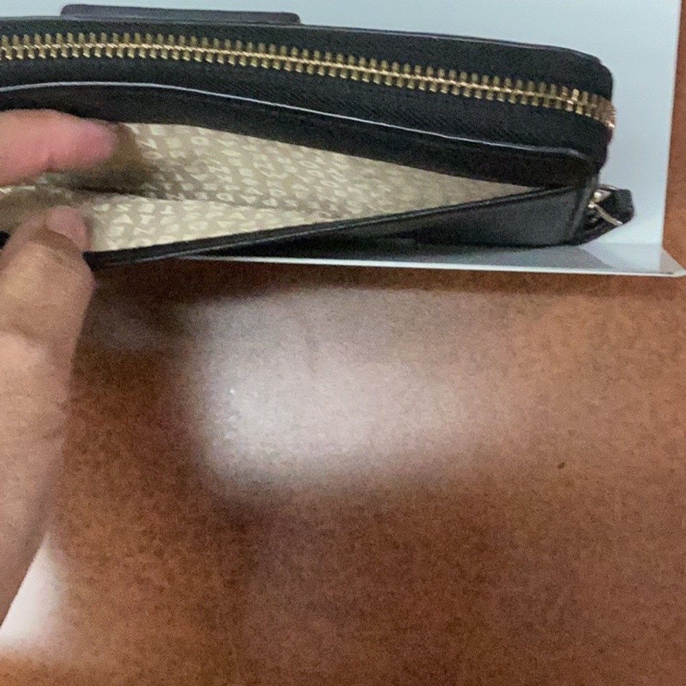 Kate Spade Black Zip-Around Wallet - Picture 5 of 13